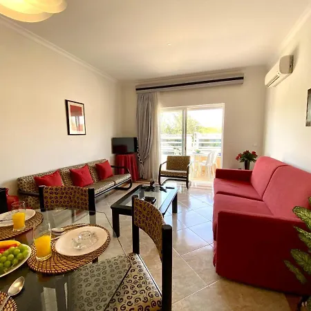 Appartement Typical 2 With Pool By Homing